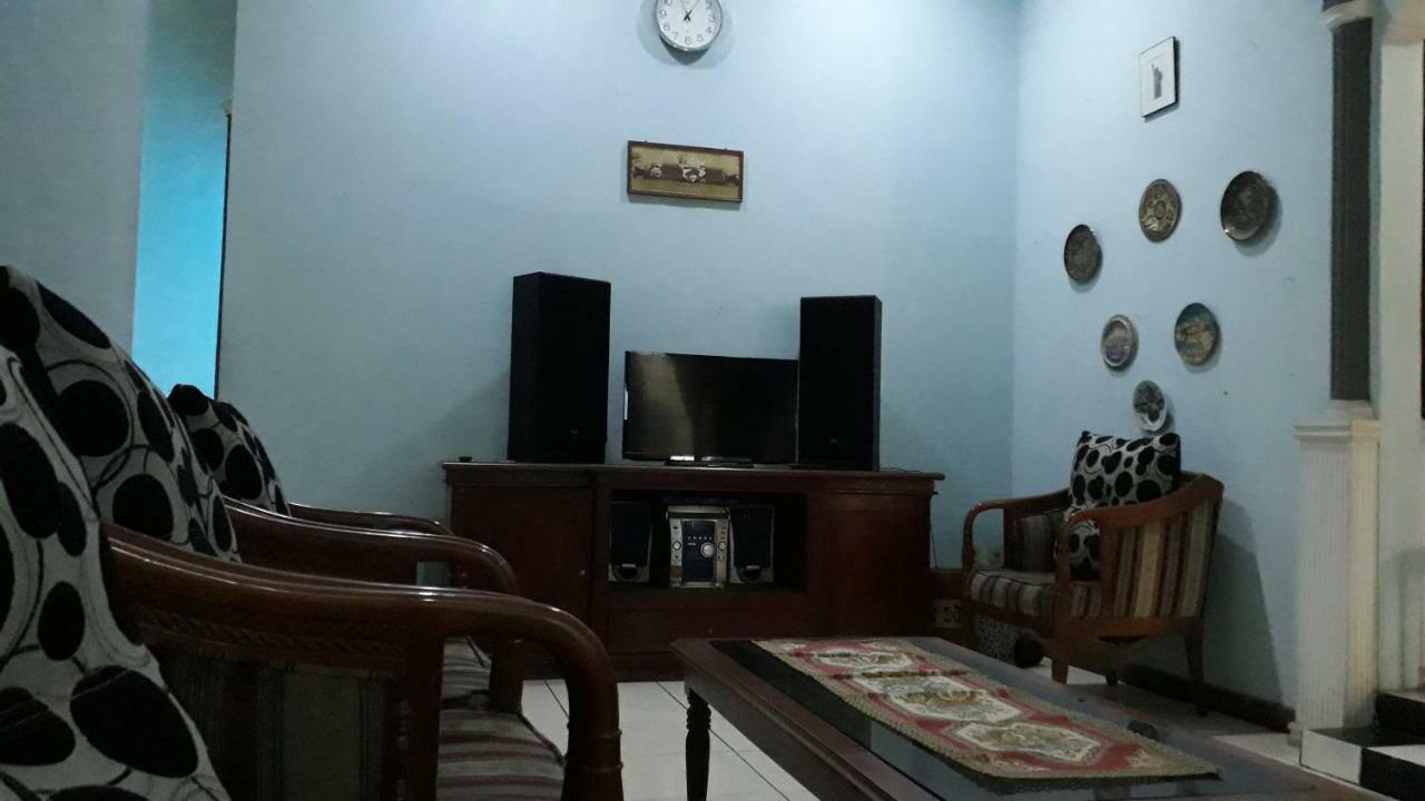 Jabu Rosmina Otel Citeureup Dış mekan fotoğraf