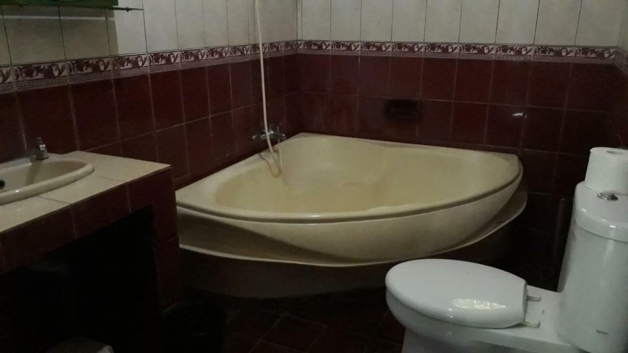 Jabu Rosmina Otel Citeureup Dış mekan fotoğraf